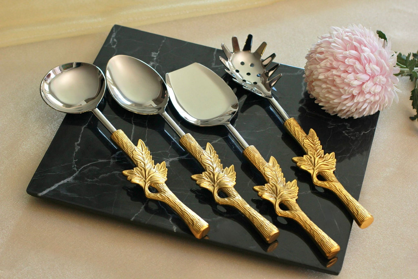 Classic Serving Set