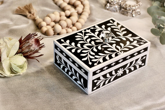 Trinket Box in Resin Inlay